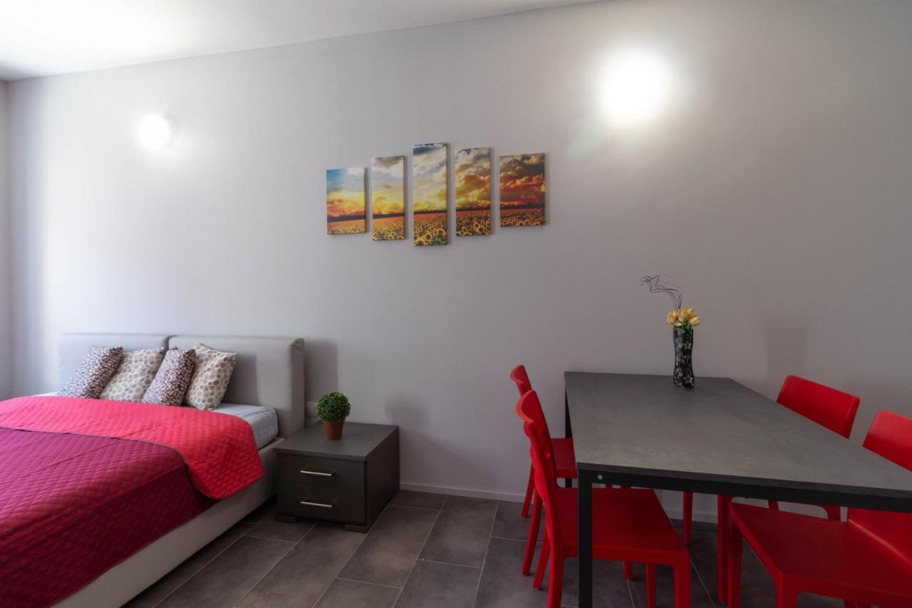 Appartamento Girasole - Affitti Brevi Italia Lecco Luaran gambar